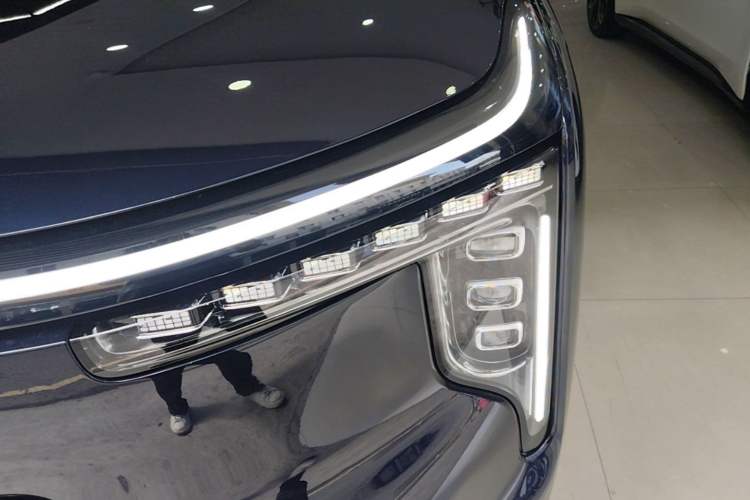 Used IM LS9 2026 Model 66 Ultra Left Front Headlight