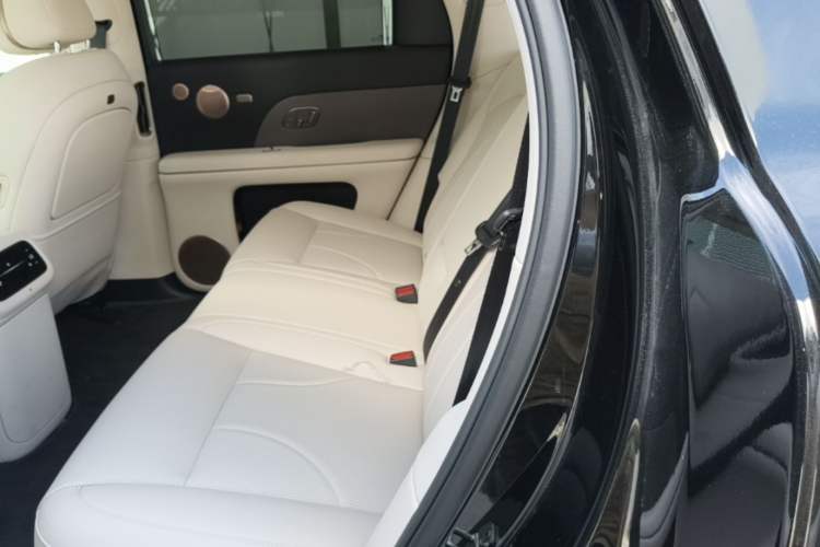 Used IM LS9 2026 Model 52 Ultra Left Rear Seat