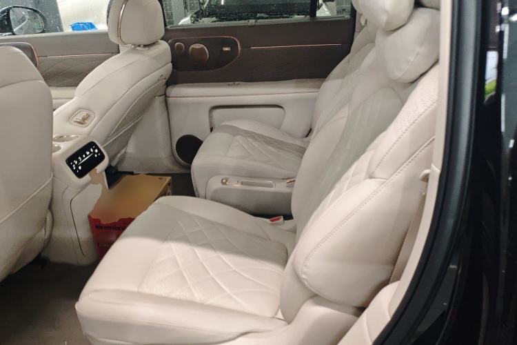 Used IM LS9 2026 Model 52 Ultra Left Rear Seat