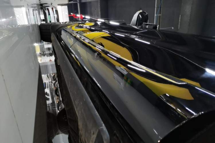 Used IM LS9 2026 Model 66 Ultra Left Side Sill