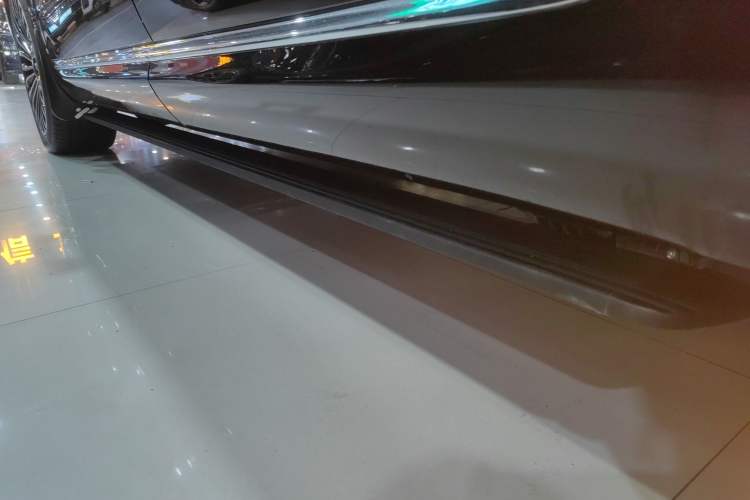 Used IM LS9 2026 Model 66 Ultra Left Side Sill