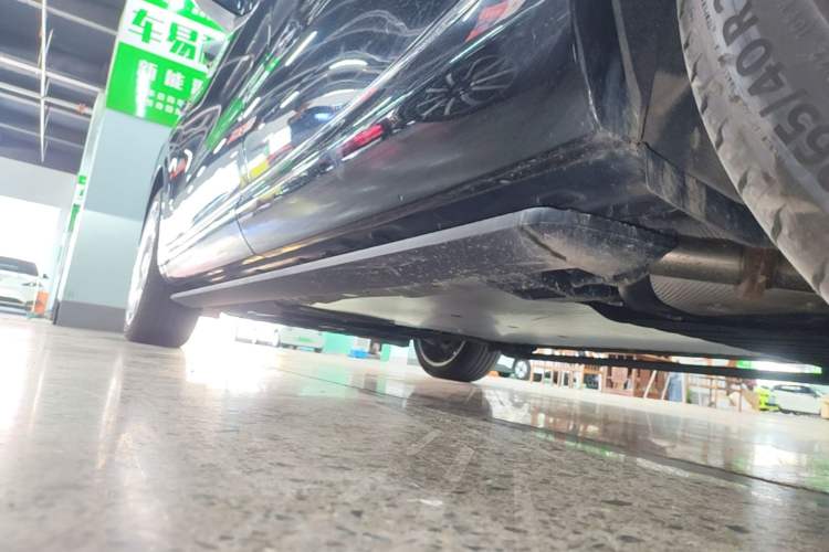 Used IM LS9 2026 Model 52 Ultra Left Side Sill