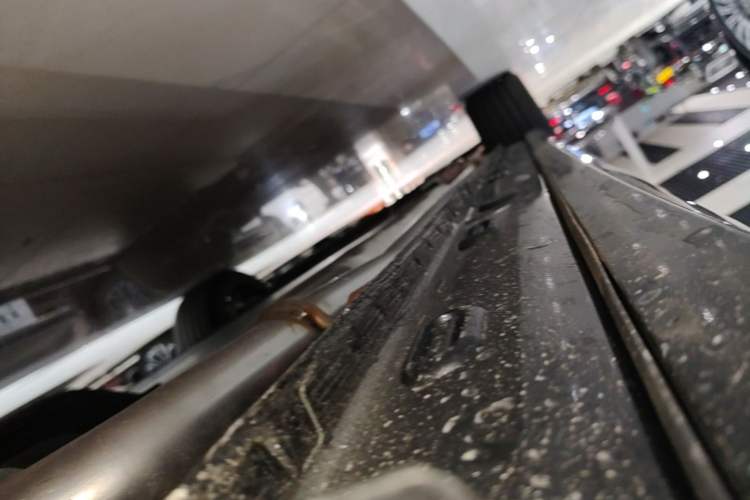 Used IM LS9 2026 Model 52 Ultra Left Side Sill