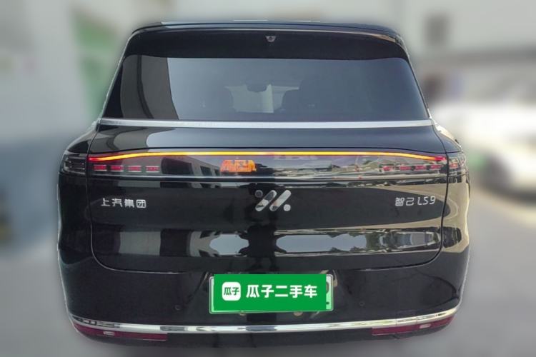 Used IM LS9 2026 Model 52 Ultra Rear