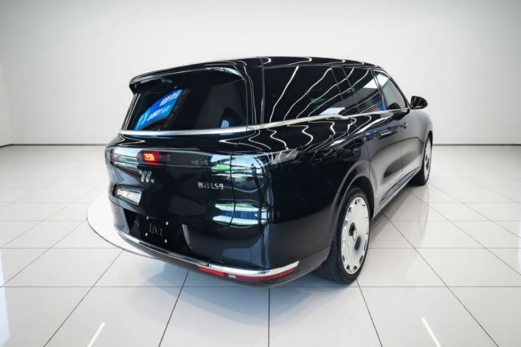 Used IM LS9 2026 Model 66 Ultra Rear