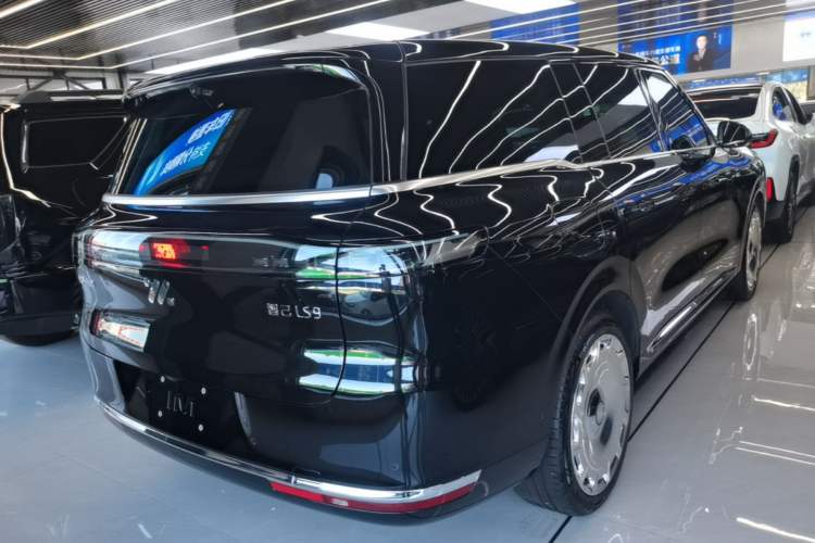 Used IM LS9 2026 Model 66 Ultra Rear