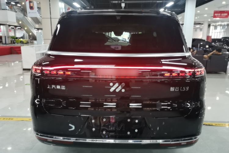 Used IM LS9 2026 Model 52 Ultra Rear
