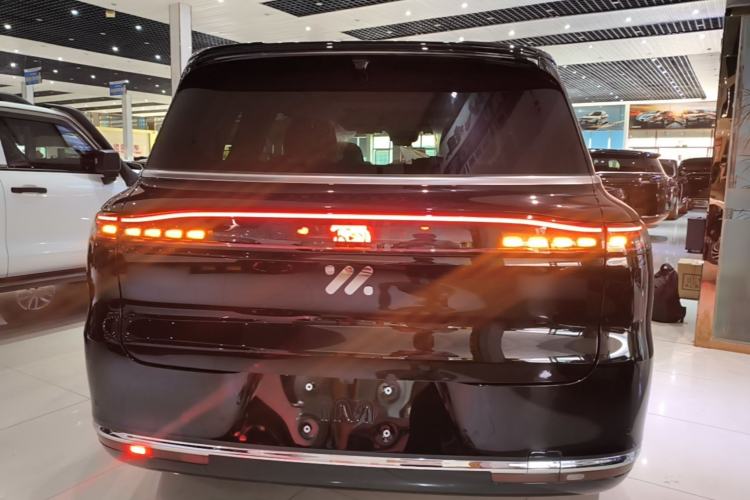 Used IM LS9 2026 Model 52 Ultra Rear