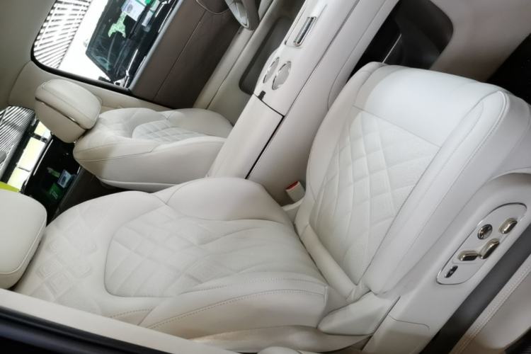 Used IM LS9 2026 Model 66 Ultra Right Front Seat