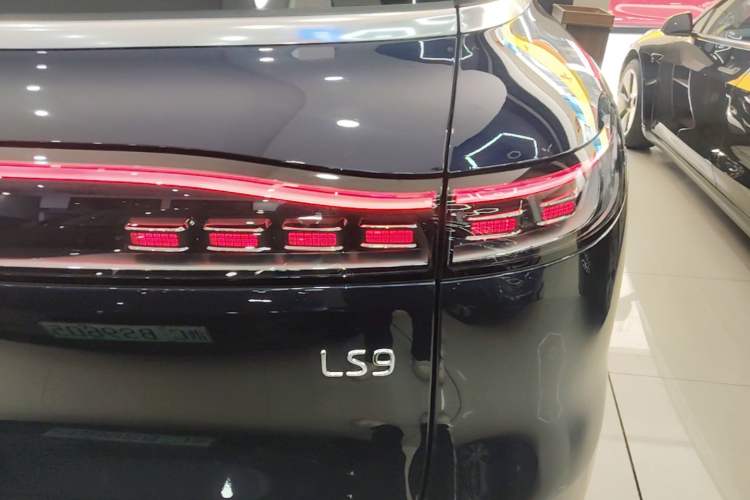 Used IM LS9 2026 Model 66 Ultra Right Rear Taillight