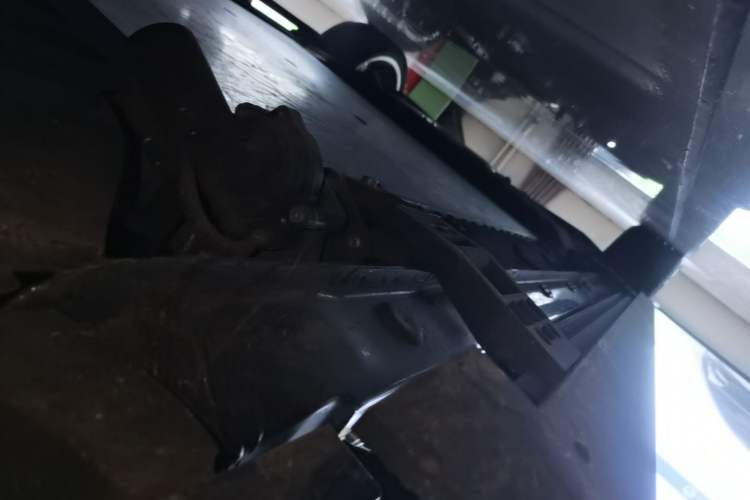Used IM LS9 2026 Model 66 Ultra Right Side Sill