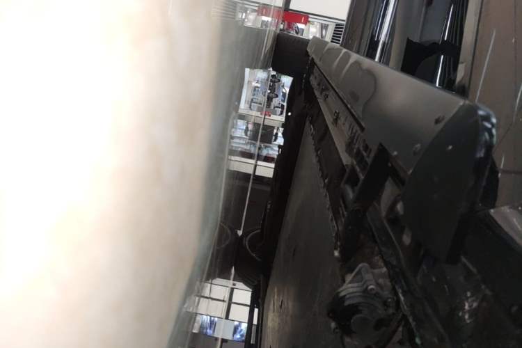 Used IM LS9 2026 Model 52 Ultra Right Side Sill