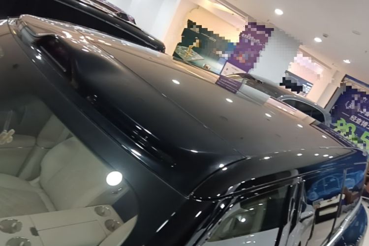 Used IM LS9 2026 Model 52 Ultra Roof