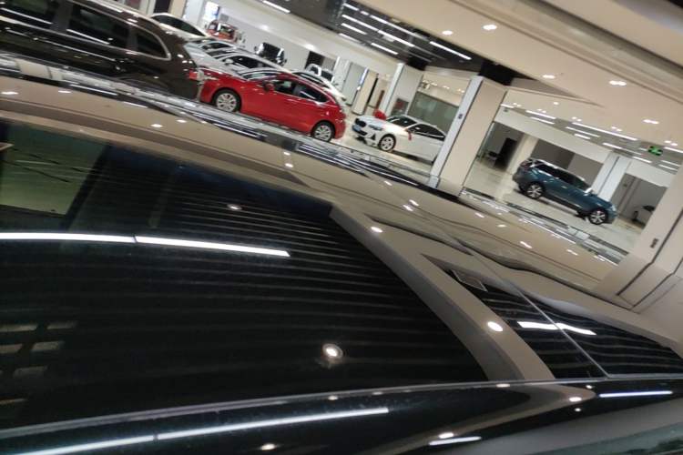 Used IM LS9 2026 Model 52 Ultra Roof