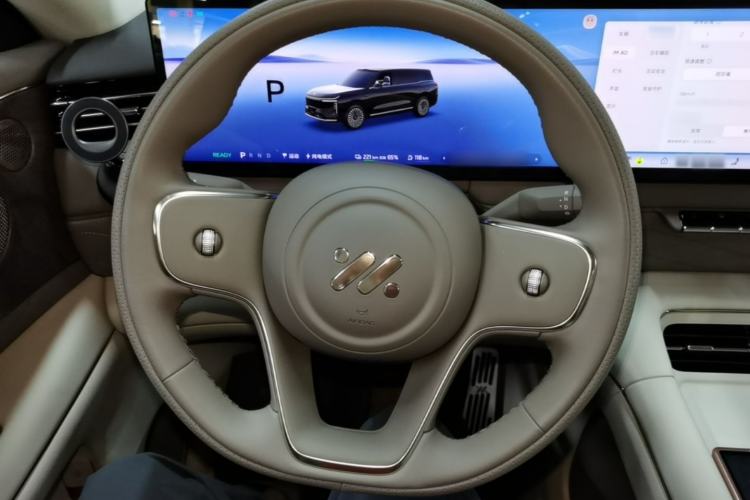 Used IM LS9 2026 Model 66 Ultra Steering Wheel