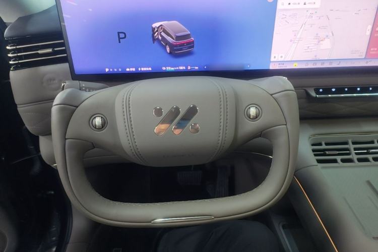 Used IM LS9 2026 Model 52 Ultra Steering Wheel