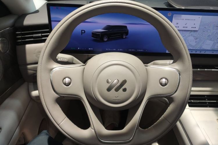 Used IM LS9 2026 Model 52 Ultra Steering Wheel