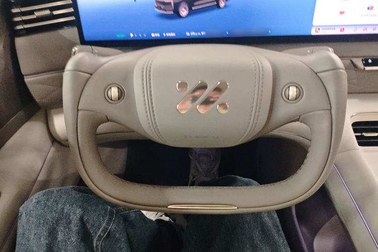 Used IM LS9 2026 Model 52 Ultra Steering Wheel