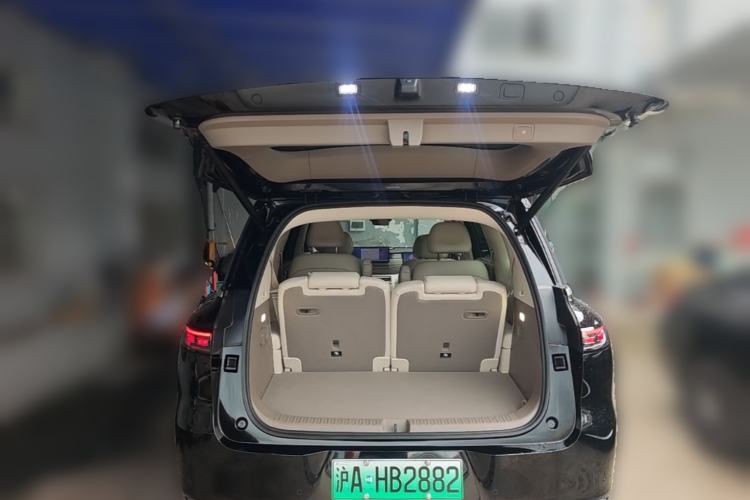 Used IM LS9 2026 Model 52 Ultra Trunk