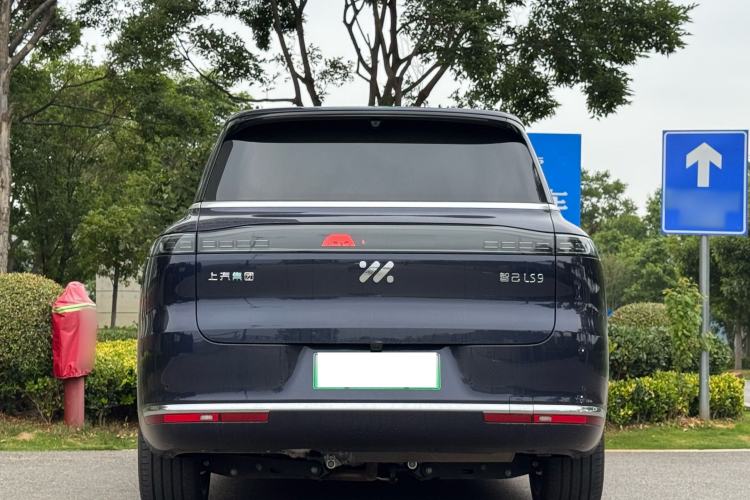 Used IM LS9 2026 Model 52 Ultra Exterior 4