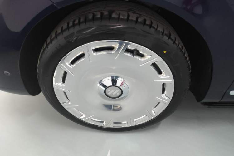 Used IM LS9 2026 Model 66 Ultra Exterior 4