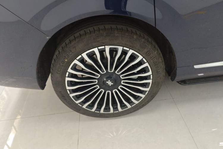 Used IM LS9 2026 Model 66 Ultra Exterior 5