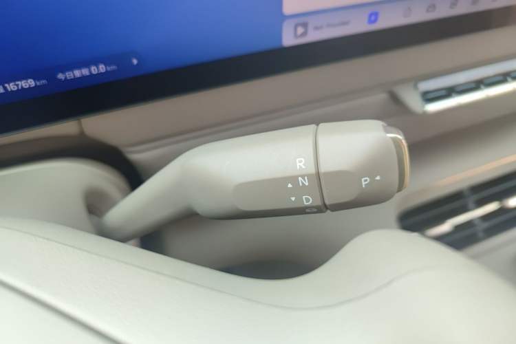 Used IM LS9 2026 Model 66 Ultra Gear Lever