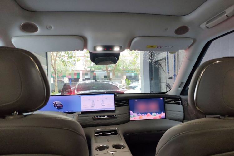 Used IM LS9 2026 Model 52 Ultra Headliner