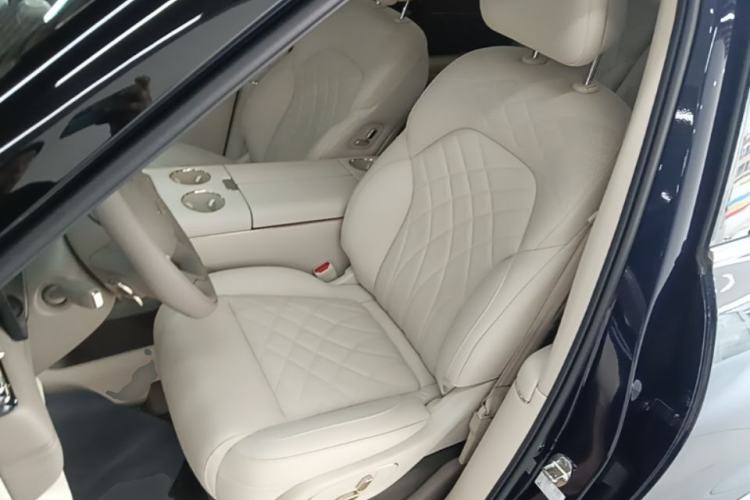Used IM LS9 2026 Model 66 Ultra Left Front Seat