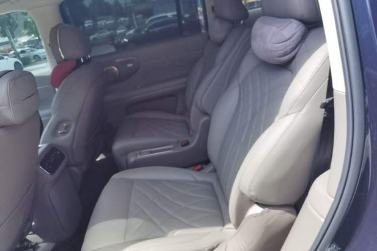 Used IM LS9 2026 Model 52 Ultra Left Rear Seat