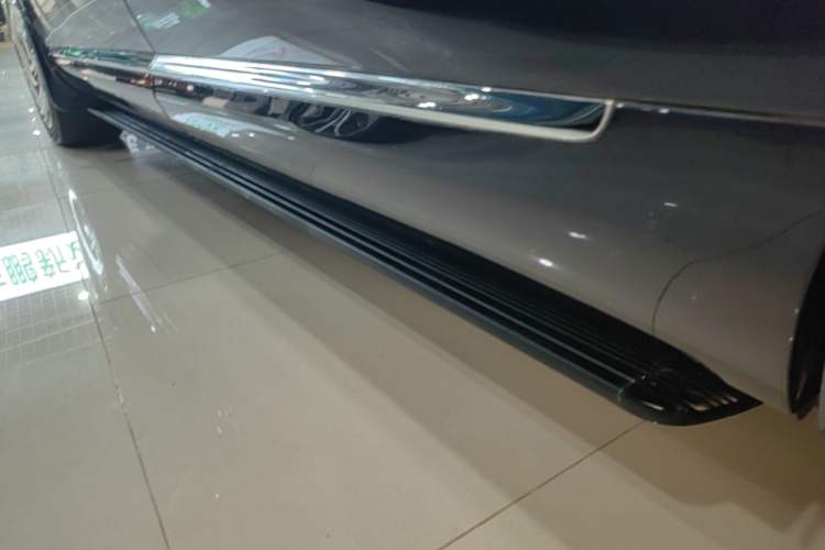 Used IM LS9 2026 Model 66 Ultra Left Side Sill