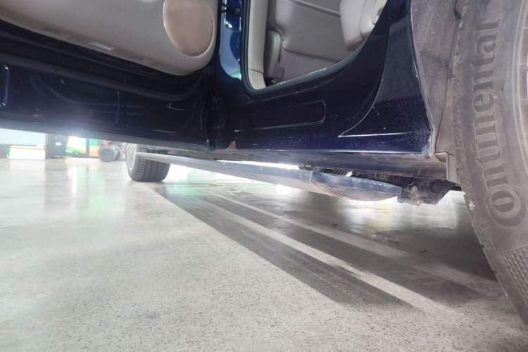 Used IM LS9 2026 Model 52 Ultra Left Side Sill