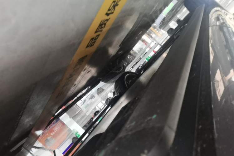 Used IM LS9 2026 Model 52 Ultra Left Side Sill