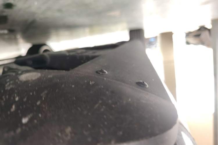 Used IM LS9 2026 Model 52 Ultra Right Side Sill