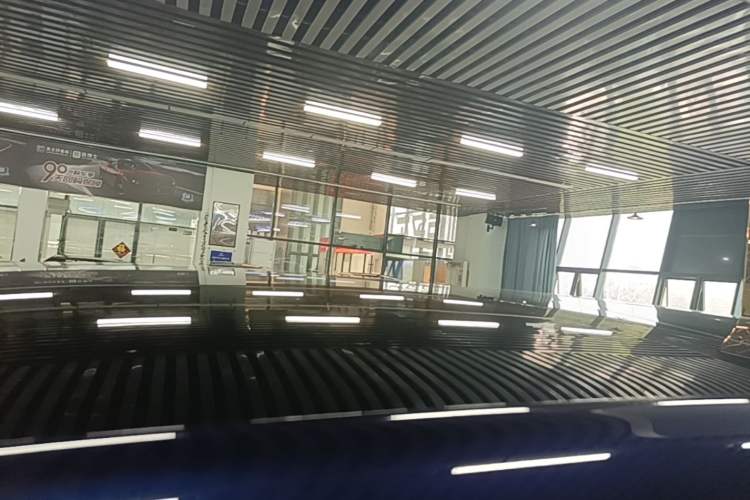 Used IM LS9 2026 Model 52 Ultra Roof