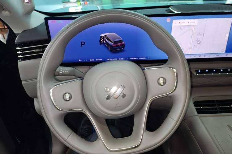 Used IM LS9 2026 Model 52 Ultra Steering Wheel