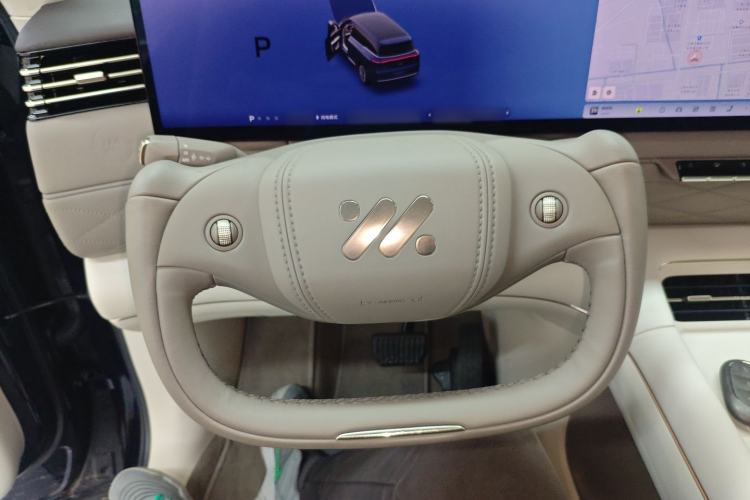 Used IM LS9 2026 Model 66 Ultra Steering Wheel