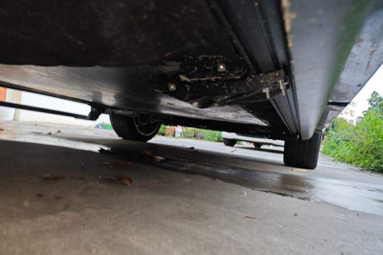 Used IM LS9 2026 Model 52 Ultra Chassis Rear Right