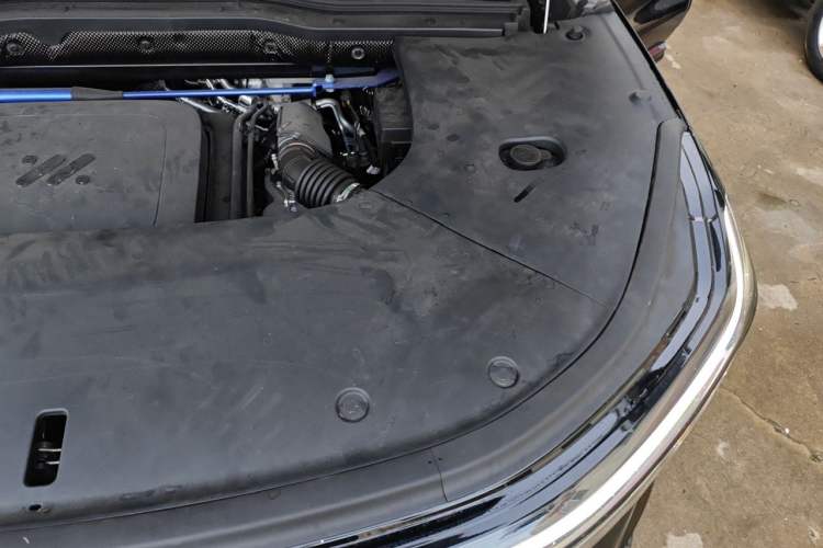 Used IM LS9 2026 Model 52 Ultra Engine Bay Left