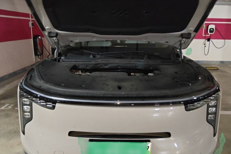 Used IM LS9 2026 Model 66 Ultra Engine Bay