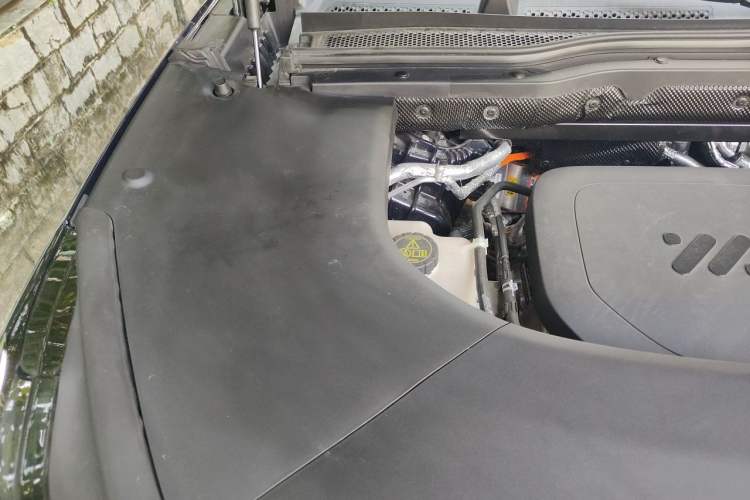 Used IM LS9 2026 Model 52 Ultra Engine Bay Right