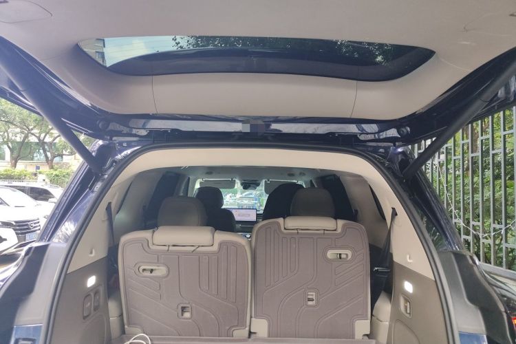 Used IM LS9 2026 Model 52 Ultra Trunk
