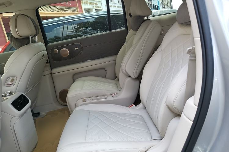 Used IM LS9 2026 Model 52 Ultra Left Rear Seat