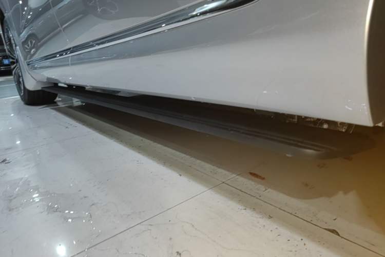 Used IM LS9 2026 Model 66 Ultra Left Side Sill
