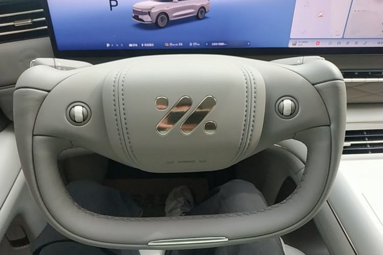 Used IM LS9 2026 Model 52 Ultra Steering Wheel