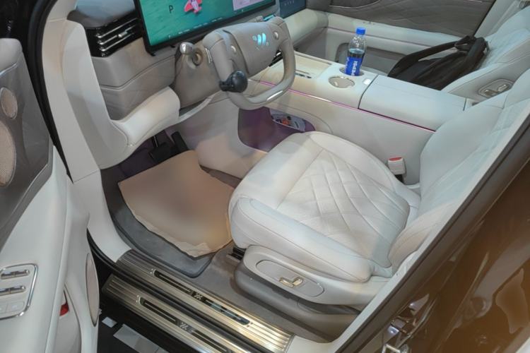 Used IM LS9 2026 Model 52 Ultra Driver Seat