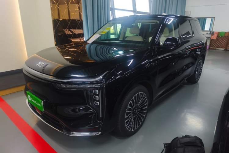 Used IM Zhiji LS8 2026 Model 52 Max+ Tech Flagship Five-Seat Guazi used car, China used car export, Used car for sale, Used IM cars, Cheapest cars for sale
