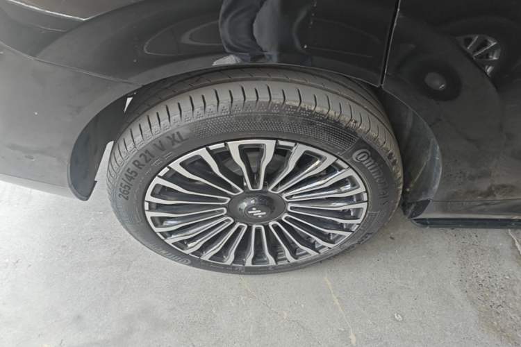 Used IM Zhiji LS8 2026 Model 52 Max+ Luxury Six-Seat Exterior 5