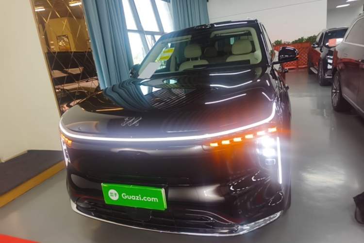 Used IM Zhiji LS8 2026 Model 52 Max+ Tech Flagship Five-Seat Front