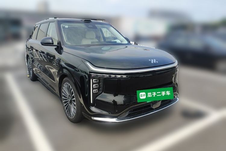 Used IM Zhiji LS8 2026 Model 52 Max+ Tech Flagship Five-Seat Front Right 45 Deg